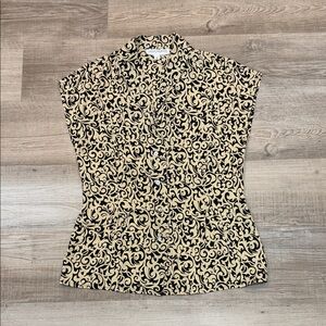 Women's Gruppo Americano Black and Cream Patterned Silk Top, Women’s Small